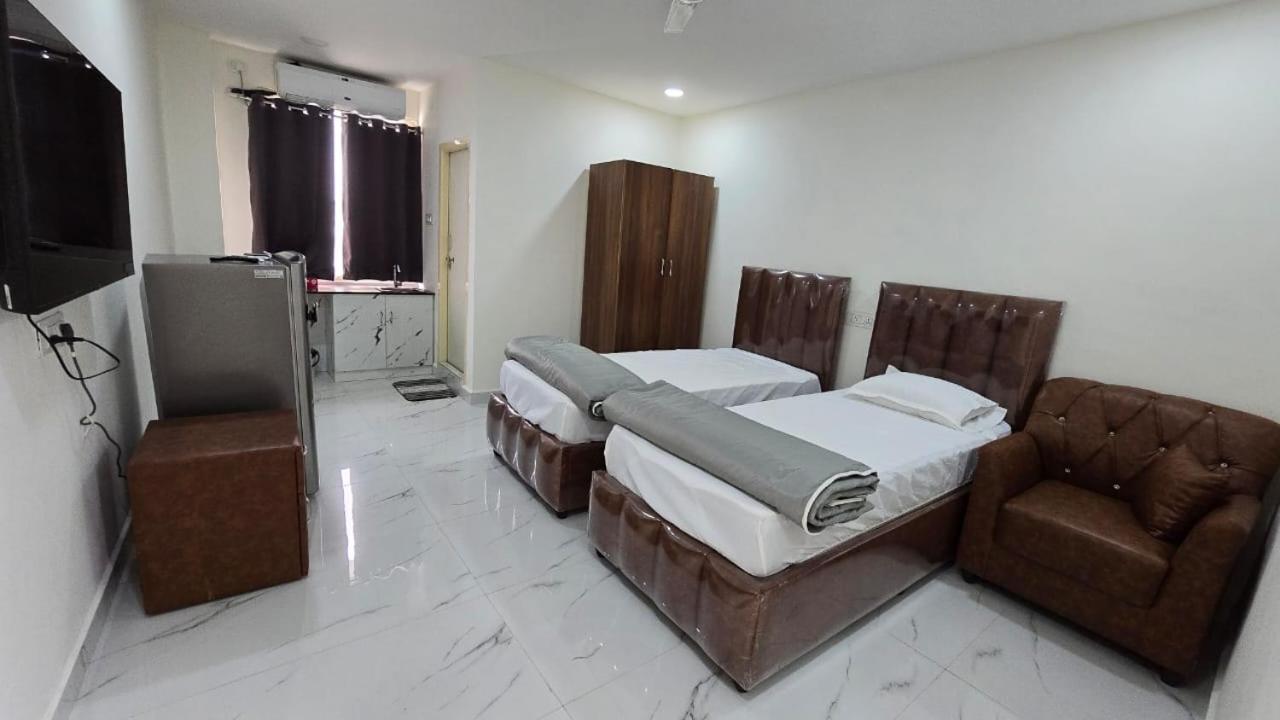 Single Suite Room Haiderabad Buitenkant foto
